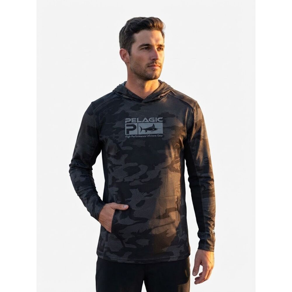 Pelagic Men's Small Camo Fishing Shirt Performance Sun Protection